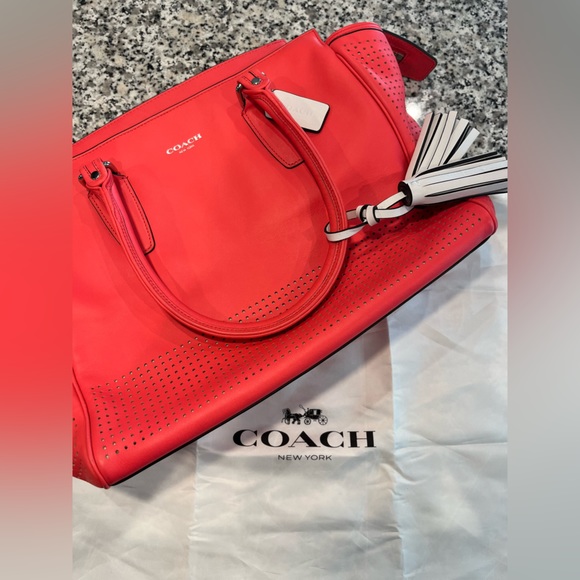 EUC, Coach, Legacy Leather, Perforated, Medium Watermelon Bag, Model 22390 💕 - Picture 1 of 14